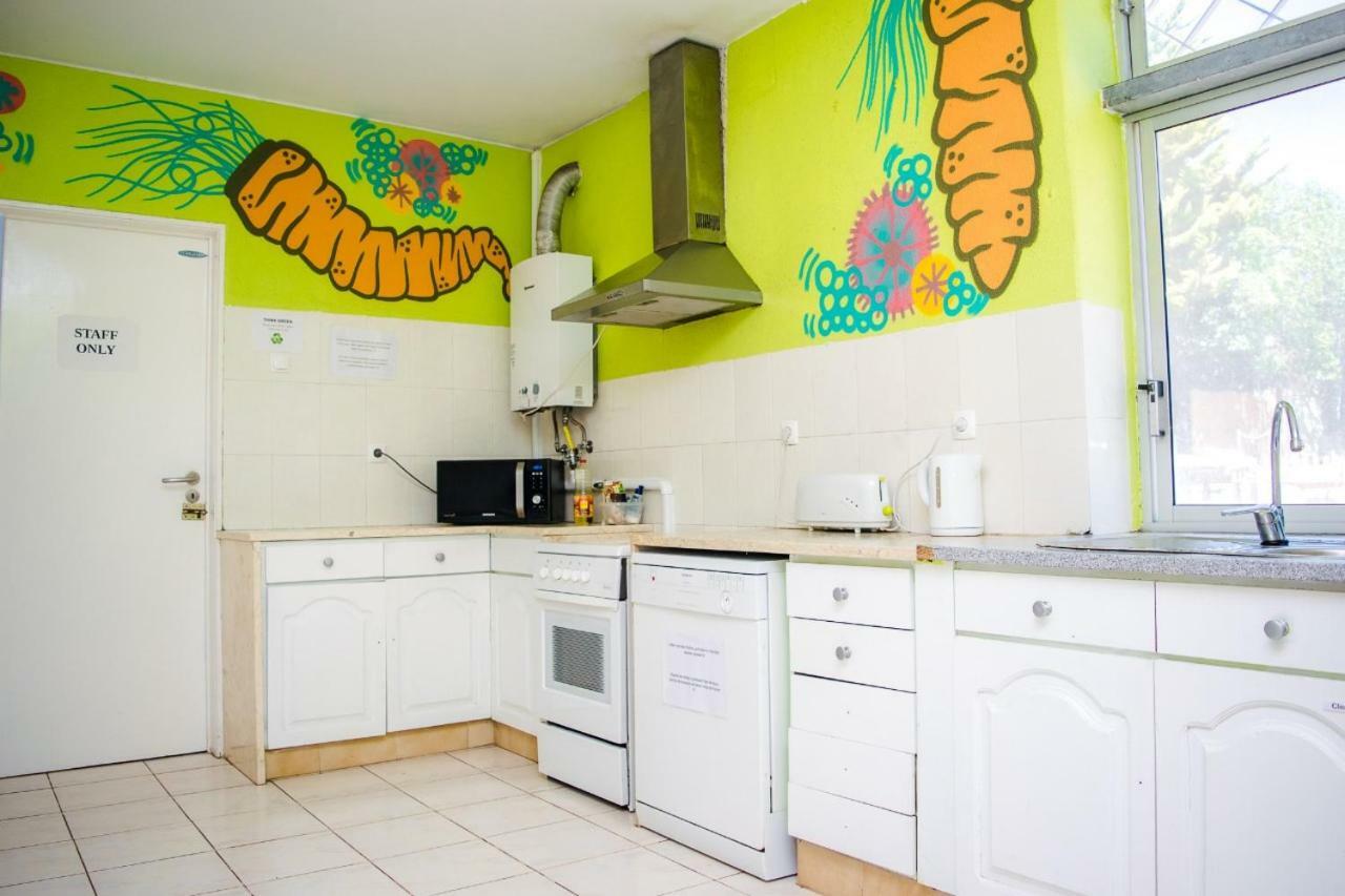 Terrace Beach House Bed and Breakfast Carcavelos  Zewnętrze zdjęcie
